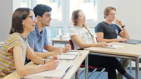 Deutschkurse mit kleinen Klassen in Berlin